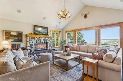 1232 Aleutian Drive photo 2