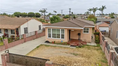 1220 W Young