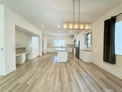 1868 S Westside Drive 28