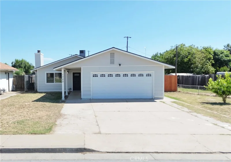 1725 Crowell Street, Livingston, CA 95334