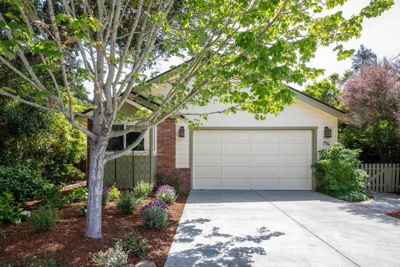 746 15th Avenue, Menlo Park, CA 94025
