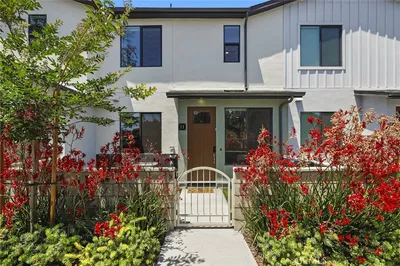 2771 W Pepper Tree Drive 11