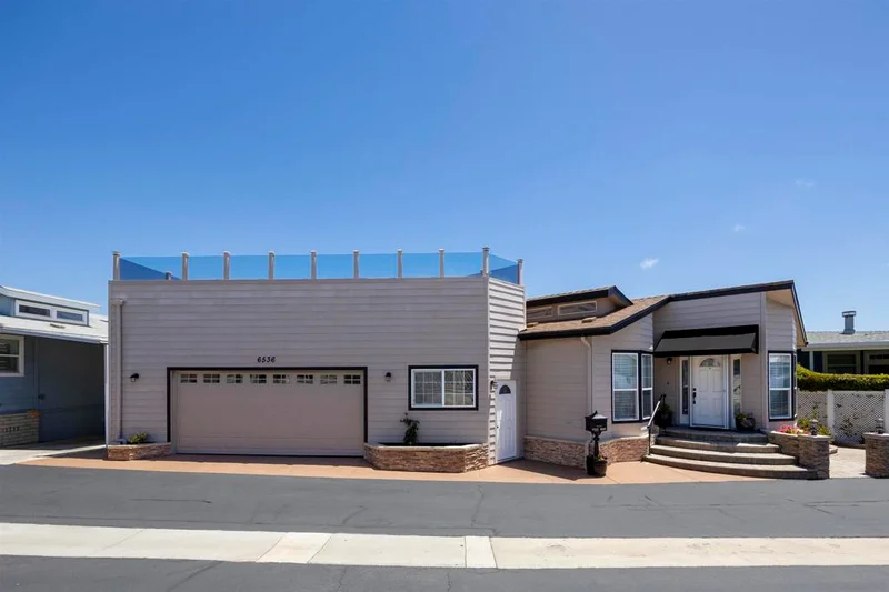6536 Easy St, Carlsbad, CA 92011