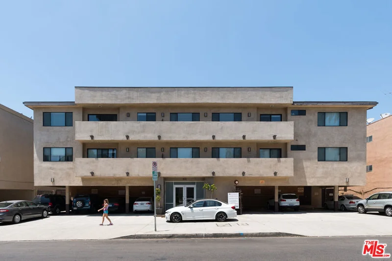 931 N Alfred Street 206, Los Angeles, CA 90069
