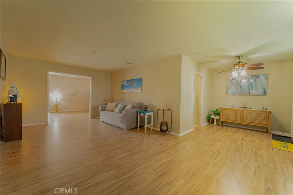 Interior 3
