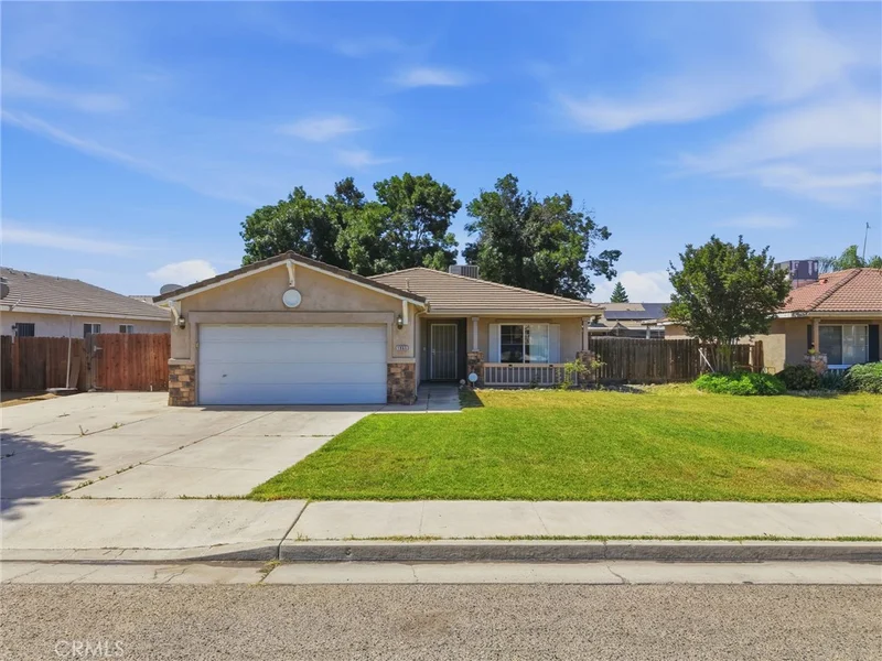 1865 La Vida Avenue