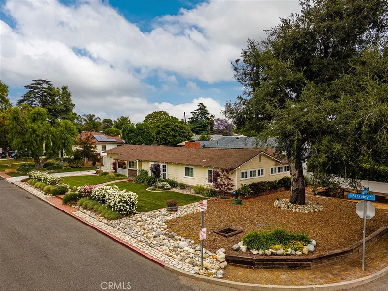 1706 Berkeley photo 2