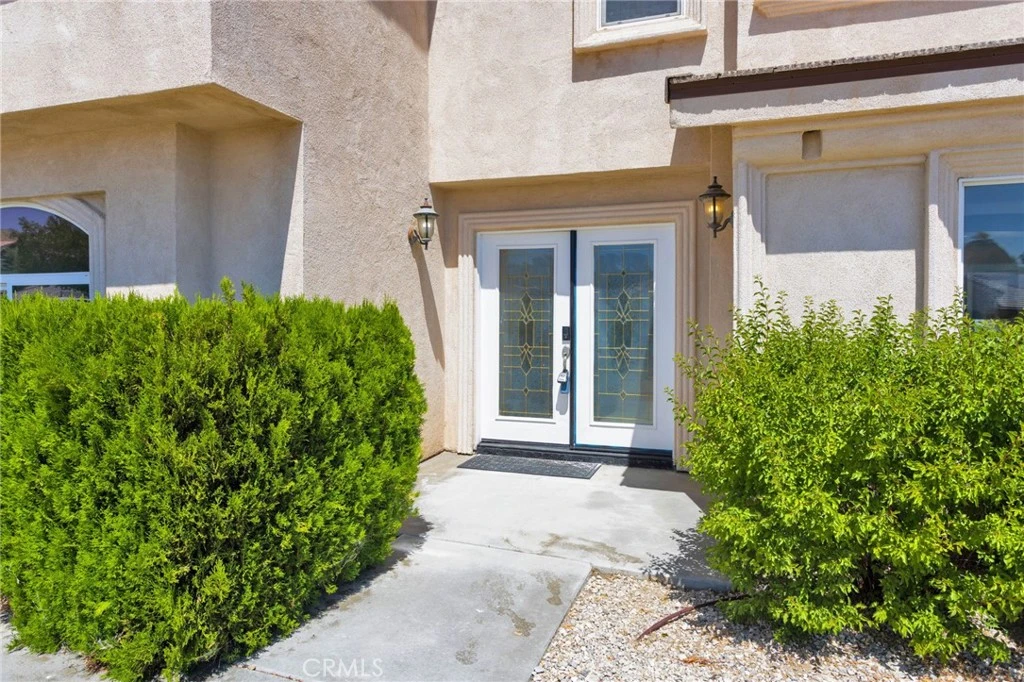 Photo 11 of 16245 Ridge View Drive