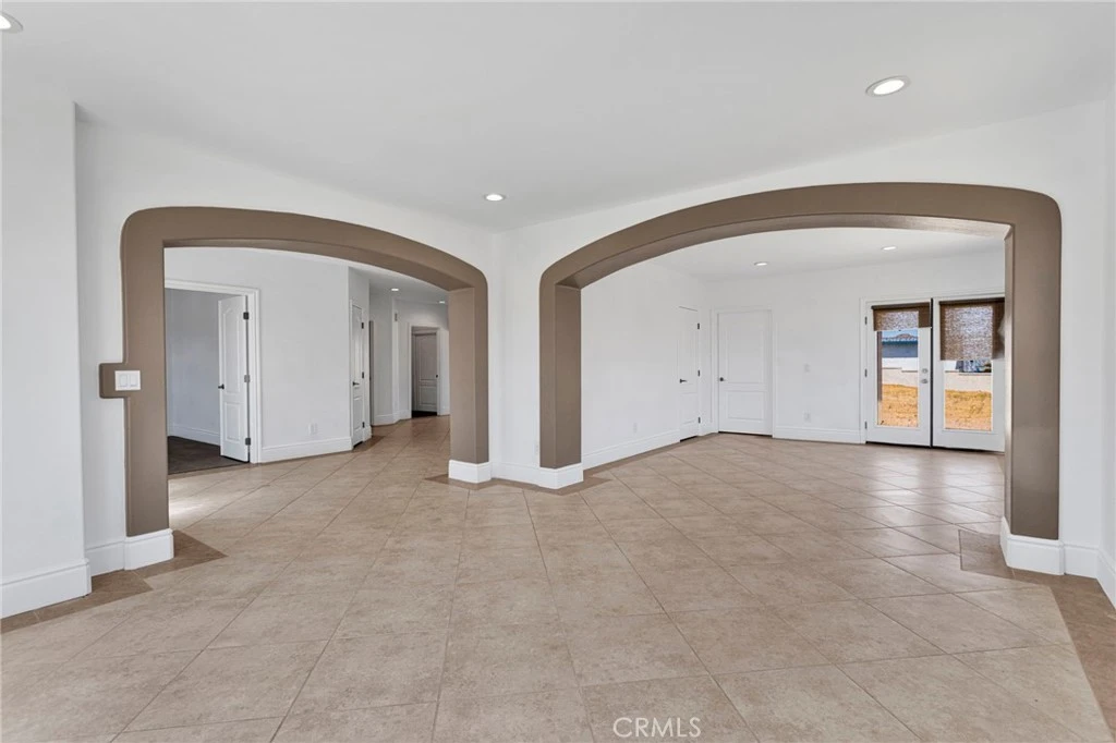 Photo 17 of 16245 Ridge View Drive