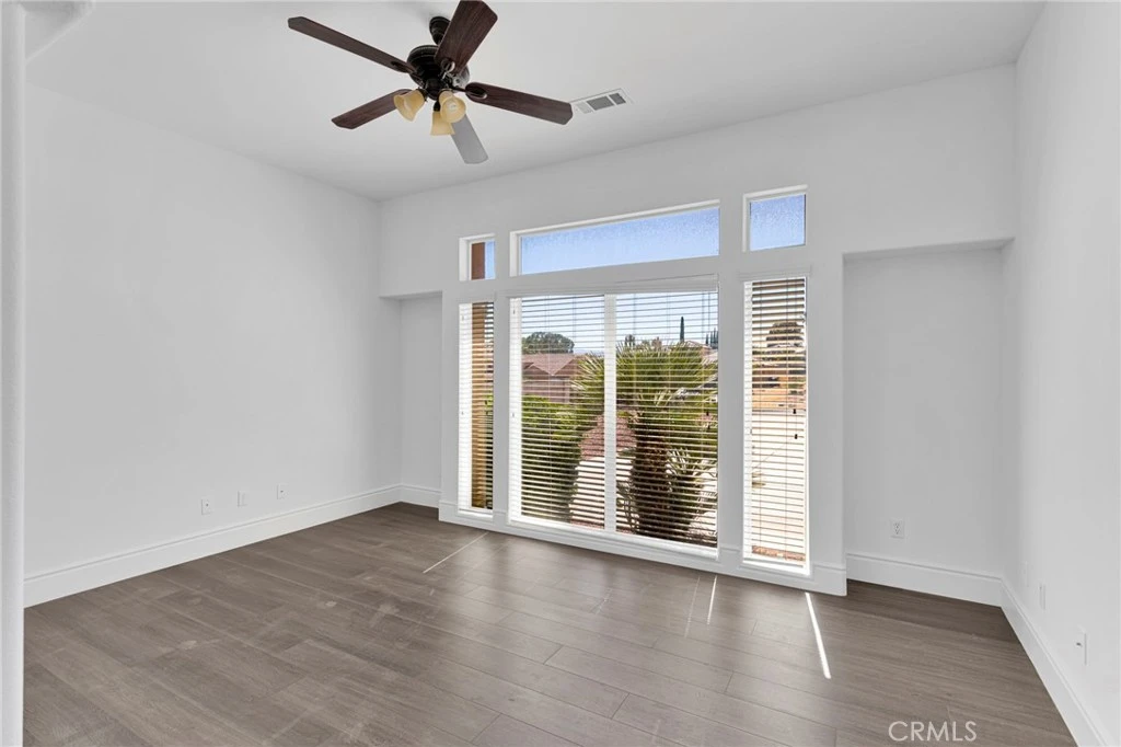 Photo 9 of 16233 Ridge View Drive