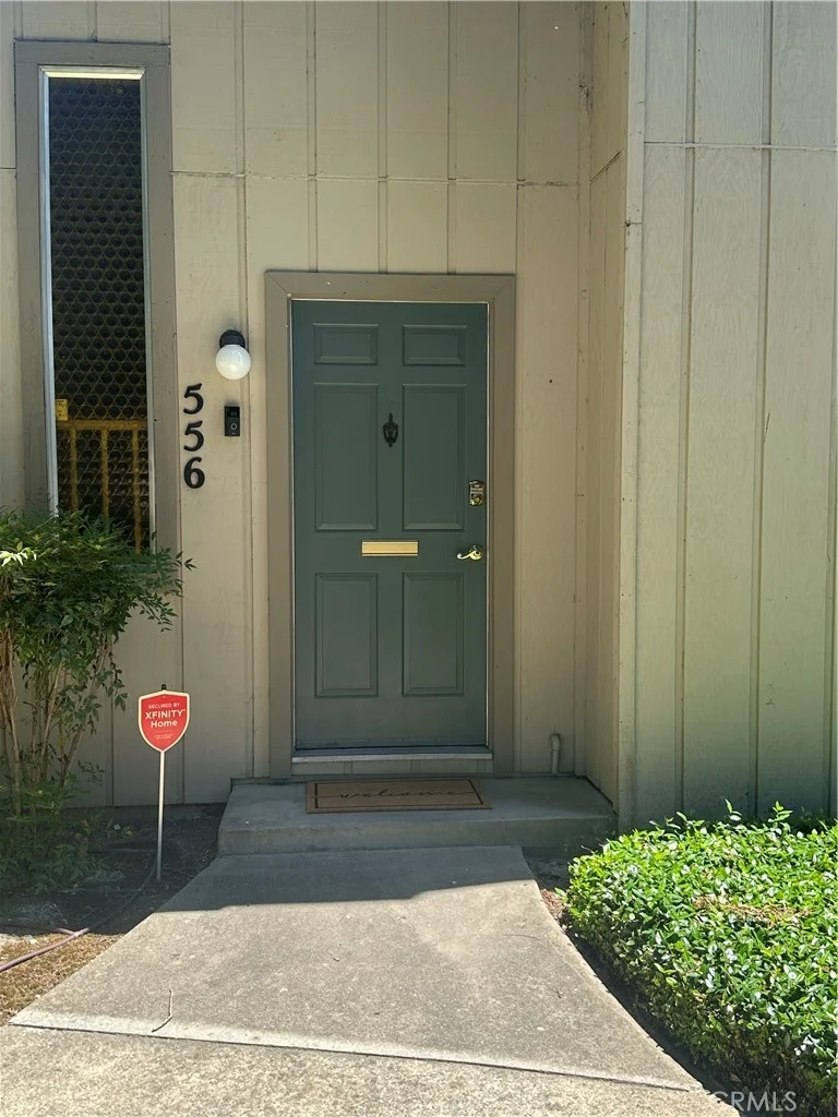 556 Windward photo 2