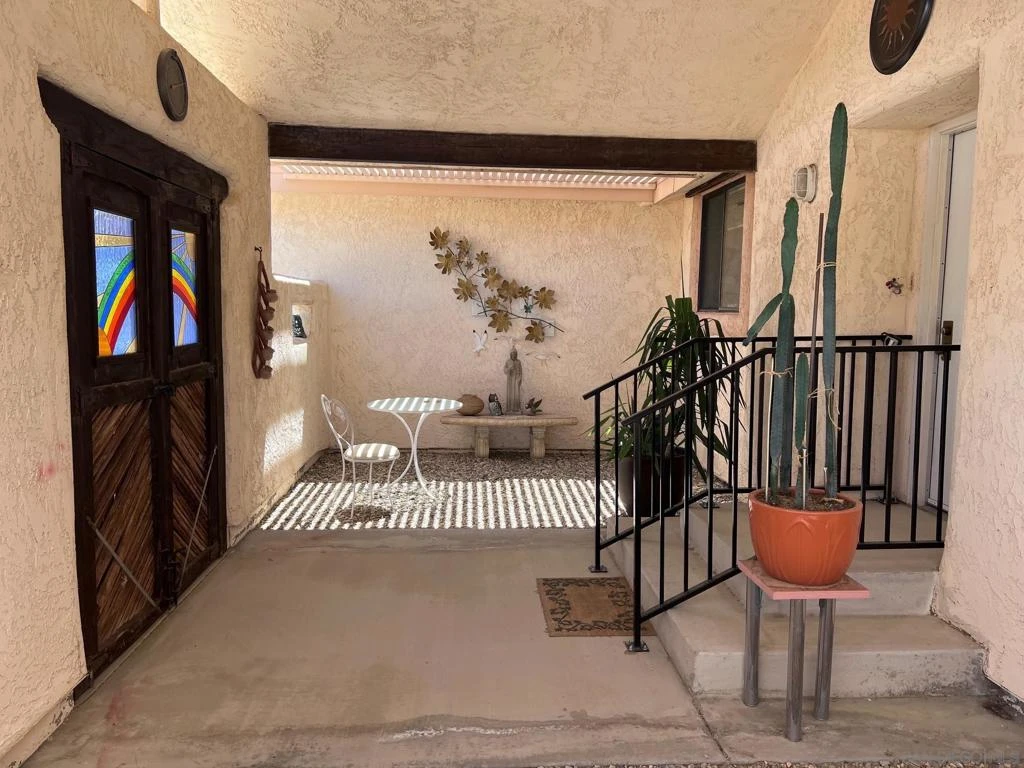 Interior 2