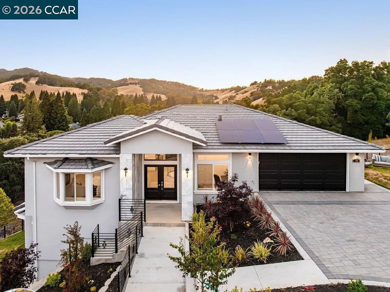 130 Arbor View Ln