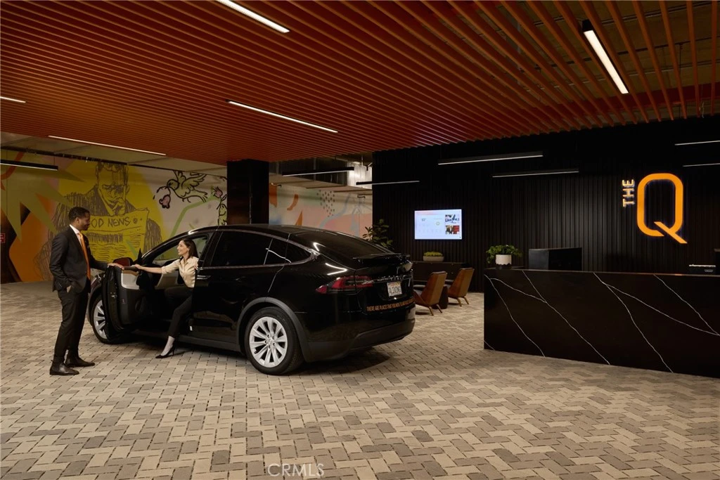 Interior 2