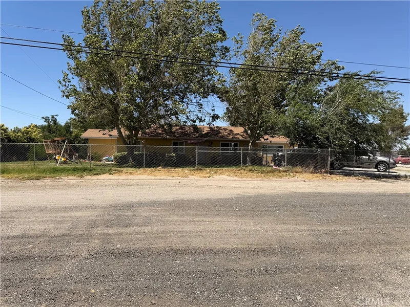 3153 E Avenue H4