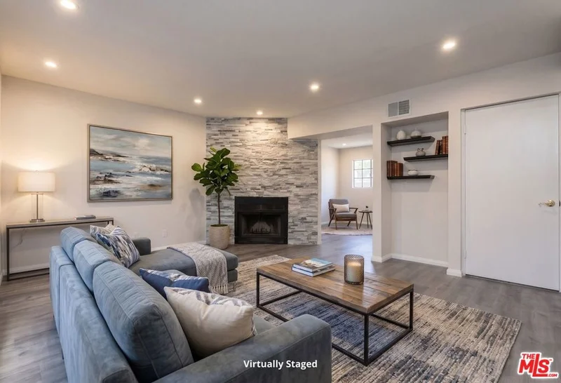 14018 Vanowen Street 7, Van Nuys, CA 91405