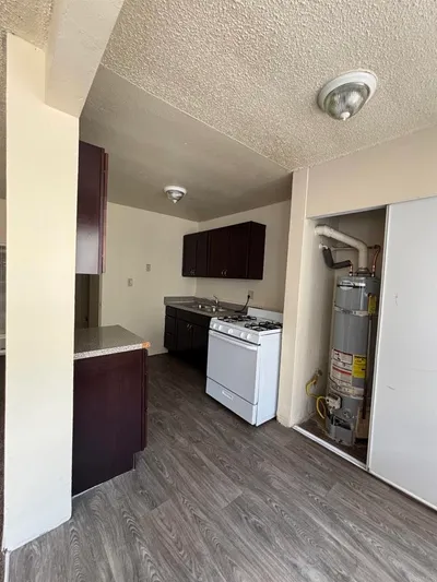 3545 Island Ave photo 2