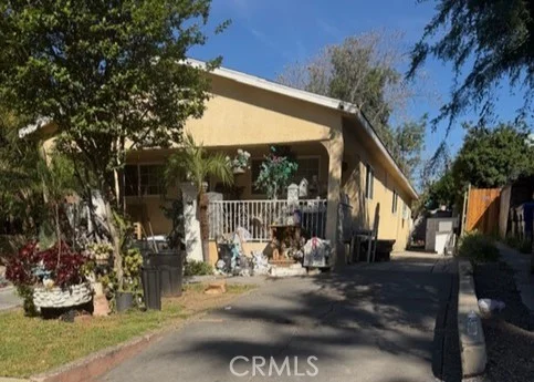 2901 Elm Street