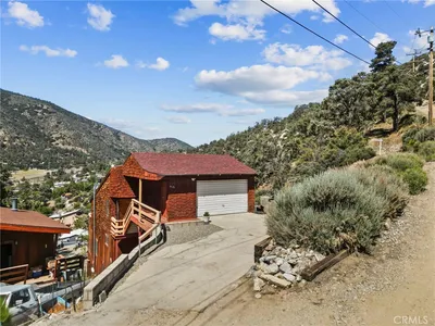 3520 Santa Clara