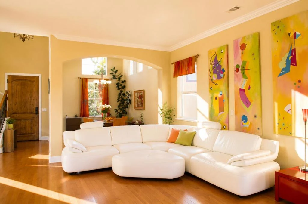 Interior 2