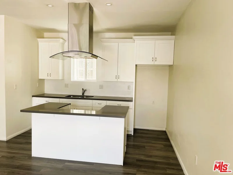 1106 W 91st Street, Los Angeles, CA 90044