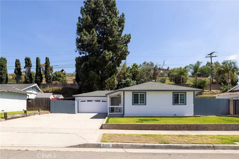 1246 E Baldwin, Orange, CA 92865