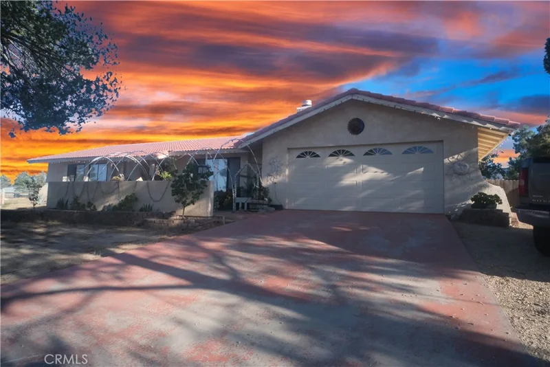 13158 E Avenue W11, Pearblossom, CA 93553