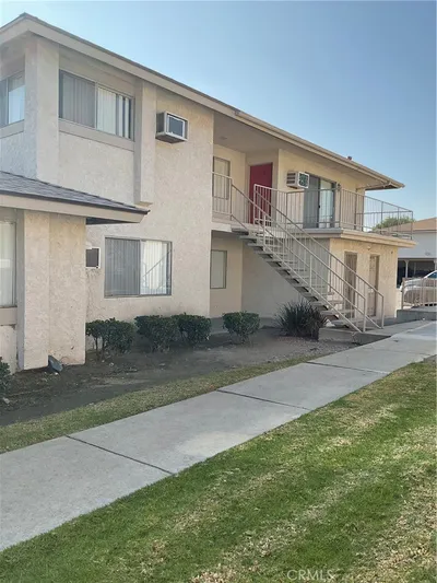 7436 Carnelian photo 2