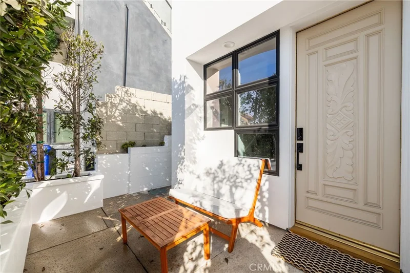 4104 Highland Avenue photo 2