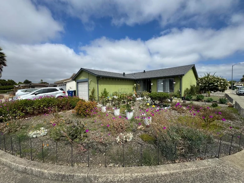623 Delta Way photo 2