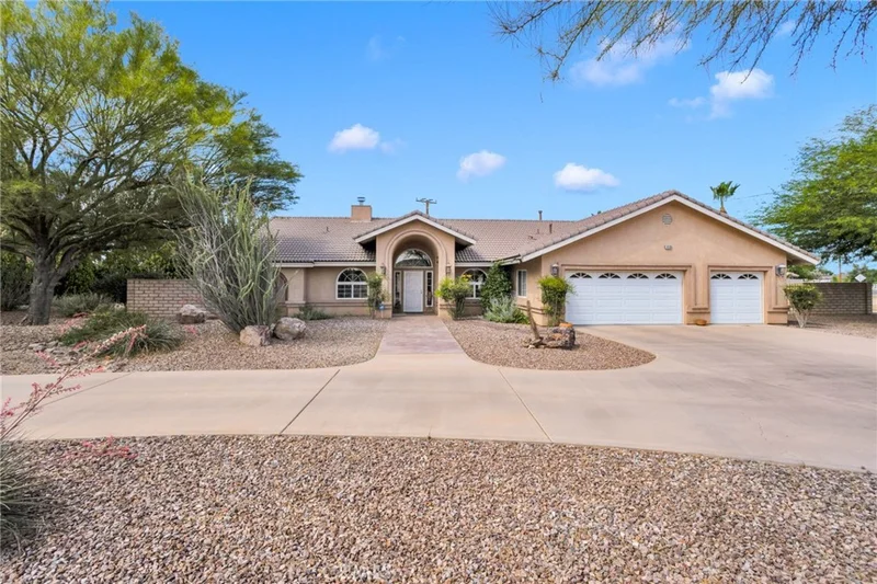 14128 Rincon