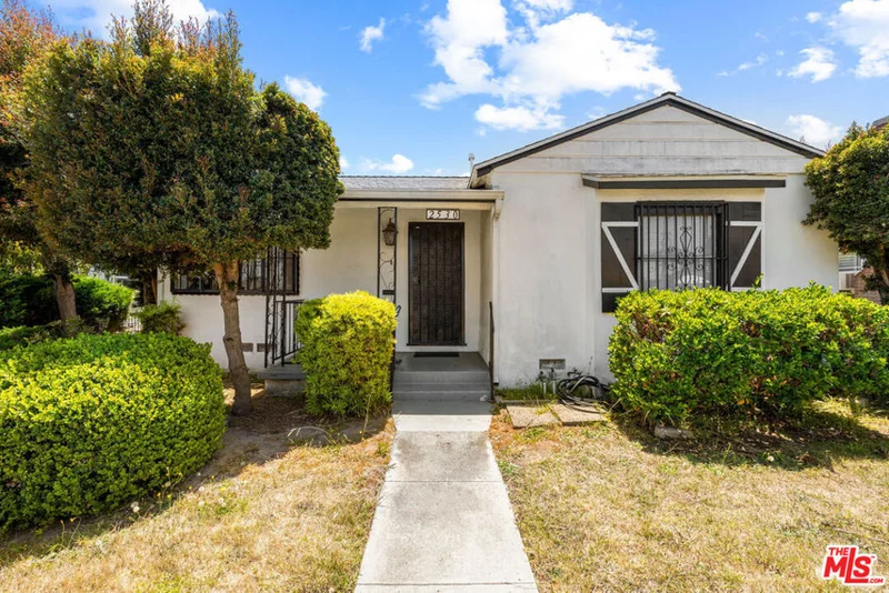 2530 W 154th Street, Gardena, CA 90249