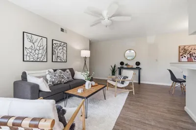 1400 Ruby Court 4