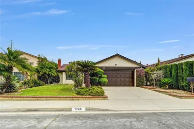 1746 Rada Road