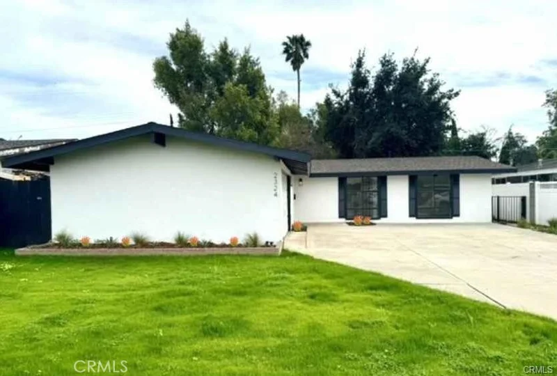 2324 W Palm Avenue photo 2