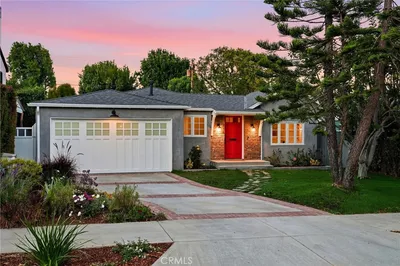 114 N Rose