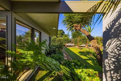 669 Highland Drive photo 2