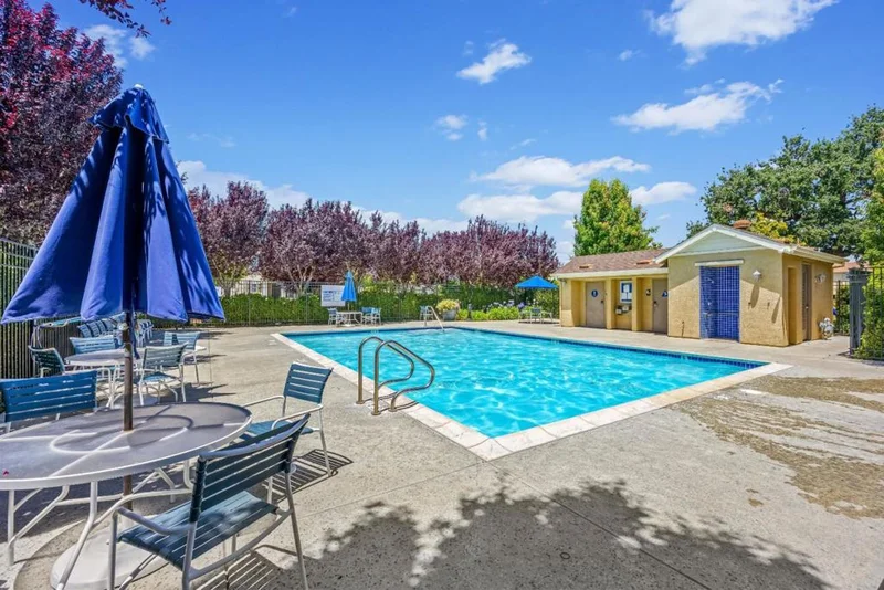 7934 Kipling Circle photo 2
