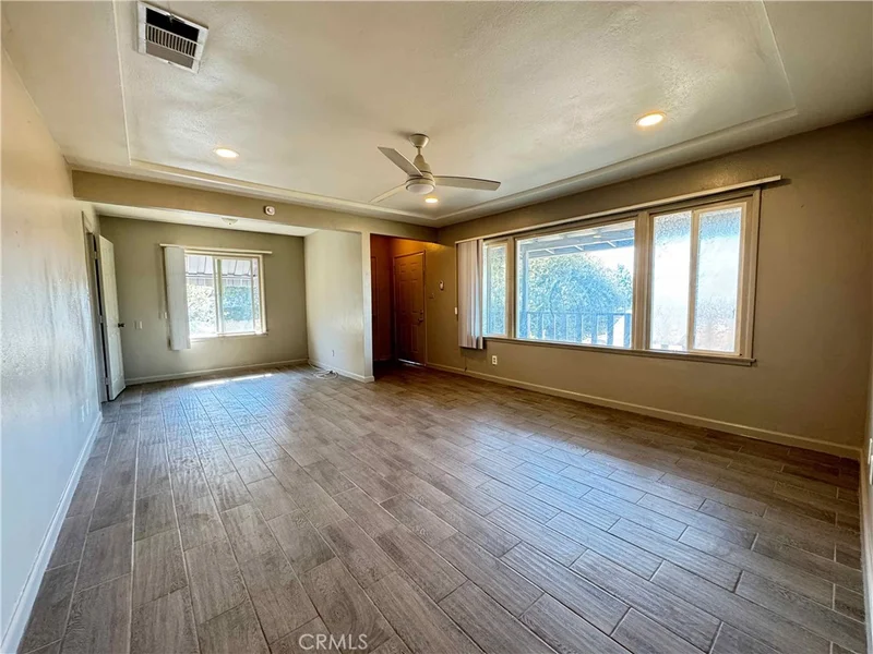 1468 Sepulveda Avenue photo 2