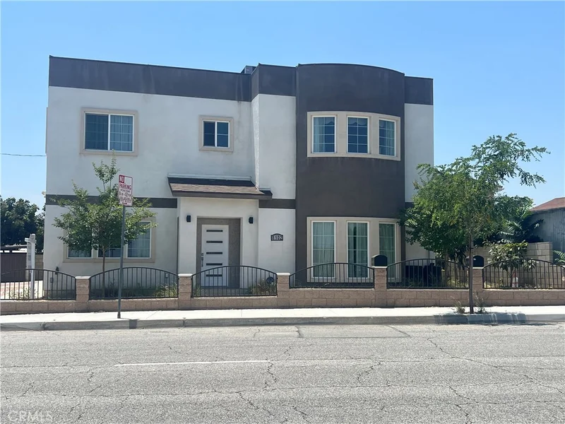 8102 Graves Avenue photo 2