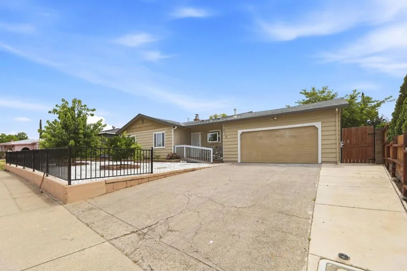 619 Wales Drive