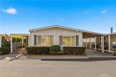 5200 Irvine Blvd., Space 2