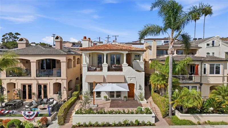 2614 Ocean Blvd B photo 2