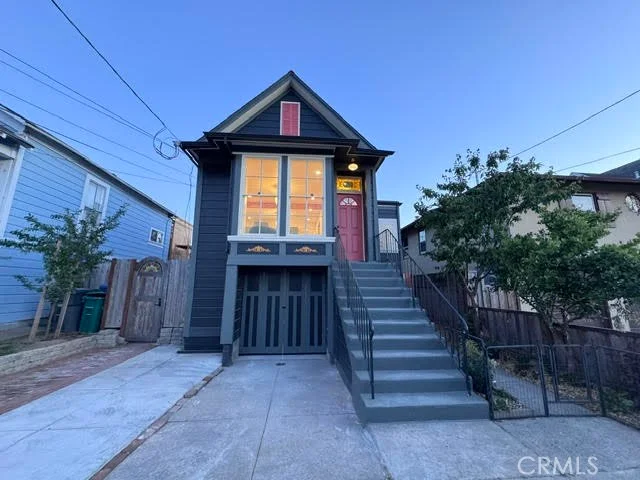 2260 Buena Vista, Alameda, CA 94501