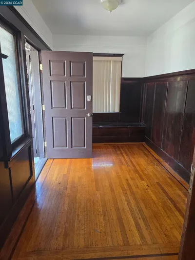 36 15Th St photo 2