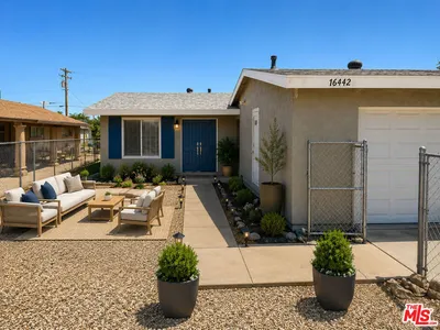 16442 Cajon Street