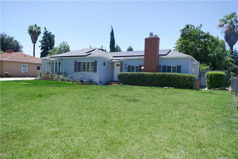 2770 Ladera photo 2