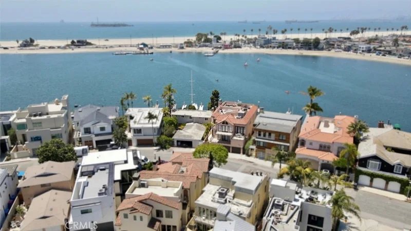 5480 E The Toledo, Long Beach, CA 90803