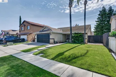 5912 Squire Wells Way