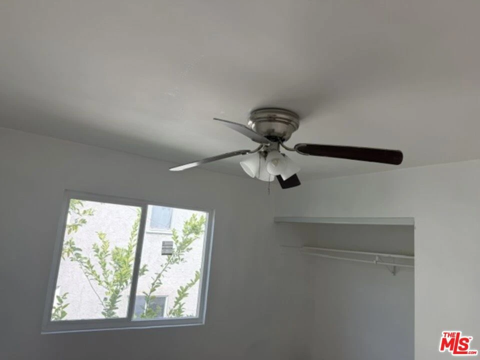 Interior 2